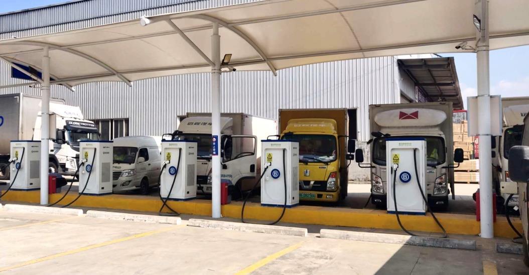 Cargo Van Quick-charge Ladestation med Zhong Dianqi Star i staten